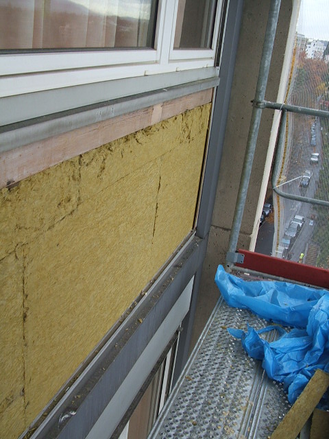 Building A window breasts (after)